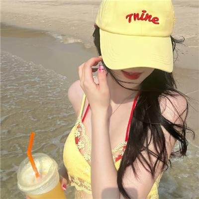 弯曲幸运草